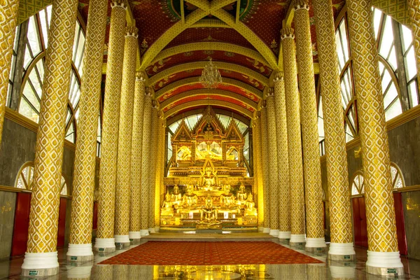 Modelo Tailandês Asiático Religioso — Fotografia de Stock