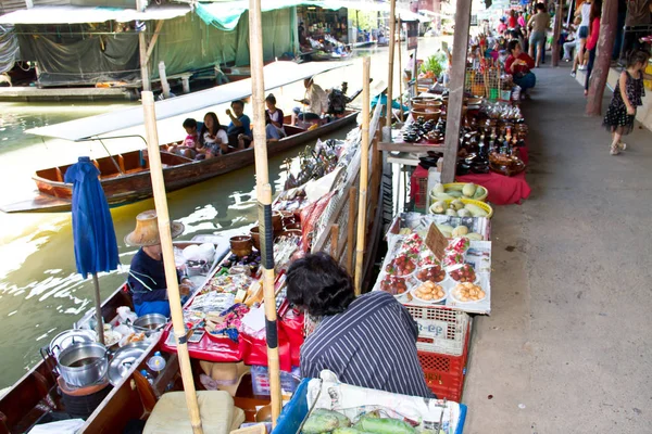 Damnoen Saduak Tailandia Abril Damnoen Saduak Floating Market — Foto de Stock