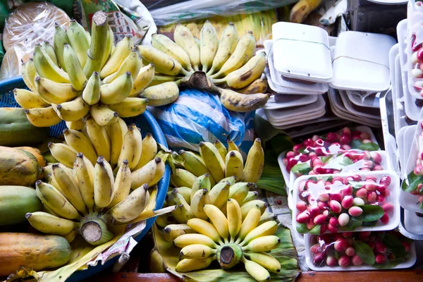 Exotic Fruits Sale Damnoen Saduak Floating Market — Stock Photo, Image