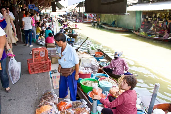 Damnoen Saduak Tailandia Abril Damnoen Saduak Floating Market — Foto de Stock