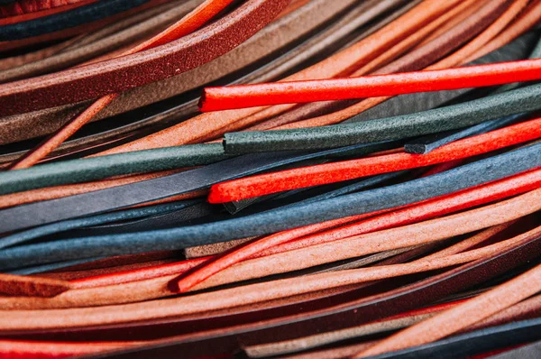 renkli deri dizeleri yapısı