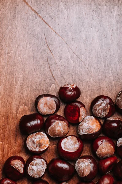 Castagne Cavallo Marroni Sulla Superficie Del Tavolo Legno Spazio Copia — Foto Stock