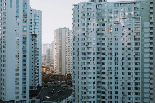 Grandes Edifícios Residenciais Modernos — Fotografia de Stock