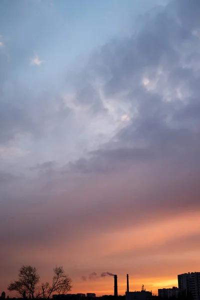 Alacakaranlık Günbatımı Gökyüzü Bulutlu — Stok fotoğraf