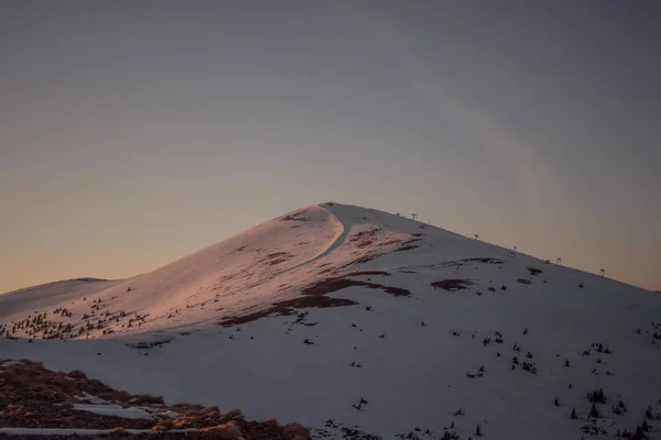 Sneeuw Bedekte Bergen Winter Avondrood — Stockfoto