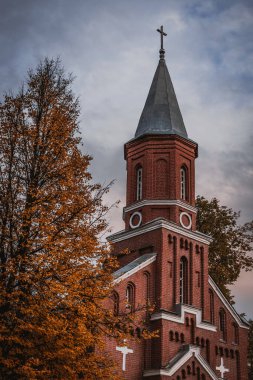 Haçlı Katolik Kilisesi