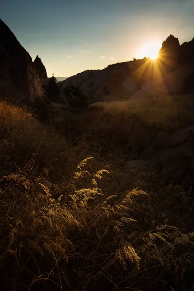 Mooi Landschap Van Cappadocië Met Verbazingwekkende Formaties Valleien — Stockfoto