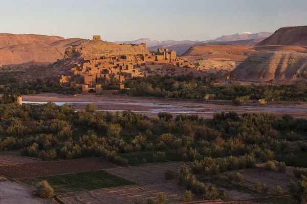 Ait Ben Haddou adlı eski köyün görünümü, çok yer — Stok fotoğraf