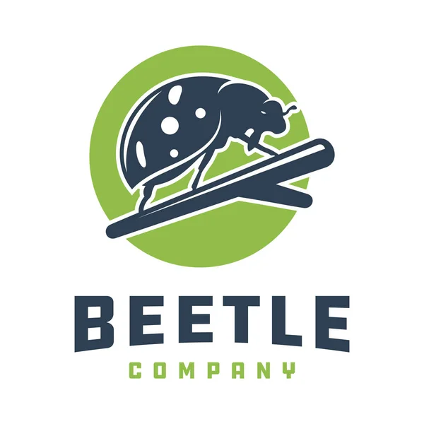 Beetle vettore animale logo design — Vettoriale Stock