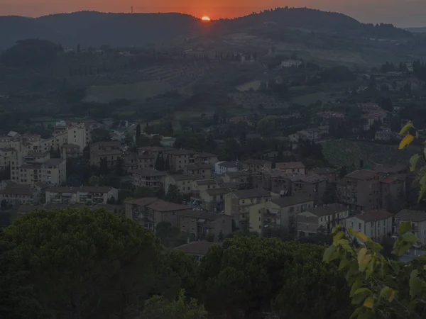 2018 Ιούλιος Πόλη Του San Gimignano Τοσκάνη Πολύ Τουριστική Και — Φωτογραφία Αρχείου