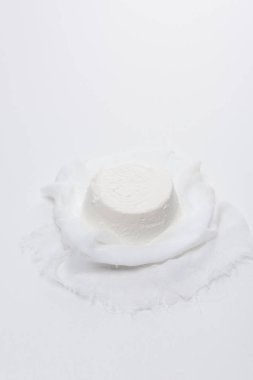 krem peynir tülbent beyaz yüzeyi Tarih