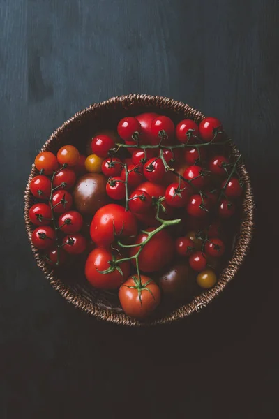 Top View Red Cherry Tomatoes Wicker Bowl — Stock Photo, Image