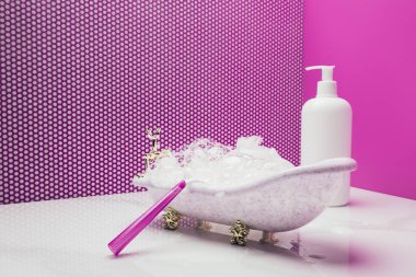 oyuncak banyo gerçek boyutu tıraş makinesi ve minyatür odada losyonu şişesi
