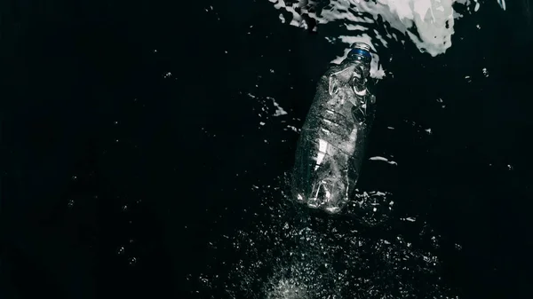 Вид Пластиковой Бутылки Воде Концепция Защиты Окружающей Среды — Бесплатное стоковое фото