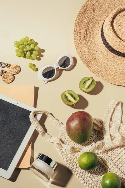 Top View Sunglasses Hat Digital Tablet String Bag Cream Fresh — Free Stock Photo