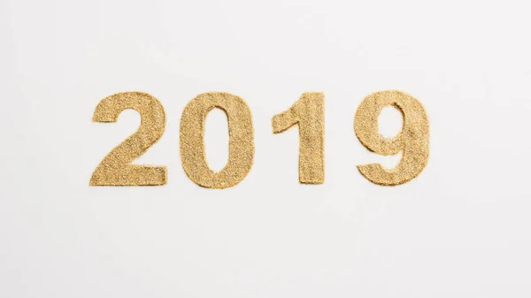 Top View 2019 Year Sign Made Golden Glitters Isolated White — Stock Photo, Image