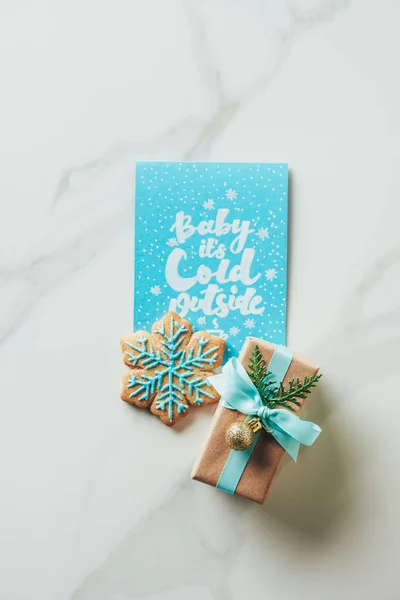 Vue Dessus Cadeau Noël Cookie Flocon Neige Carte Vœux Avec — Photo