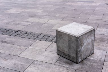 Kentsel Street gri taş küp görünümünü kapat
