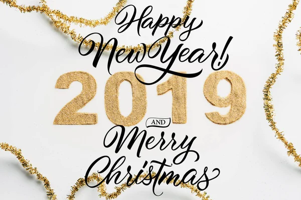 Top View 2019 Year Sign Made Golden Glitters Garlands White — Free Stock Photo