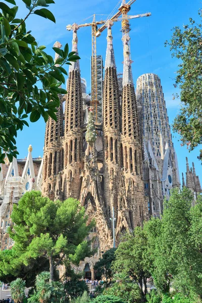 西班牙巴塞罗那 9月05日 2018 圣家堂于2018年9月05日在西班牙巴塞罗那 这座令人印象深刻的大教堂最初是由高迪设计的 自1882年至今仍在建造中 图库图片