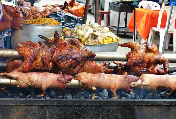 Comida Deliciosa Tradicional América Del Sur Cerdo Guinea Asado Cuy — Foto de Stock