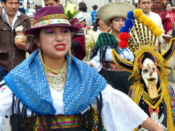 Cuenca Ecuador June 2019 Woman Folk Dancer Other Participantes Parade — Stock Photo, Image