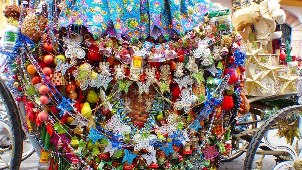 Κουένκα Ισημερινός Δεκεμβρίου 2018 Χριστουγεννιάτικη Διακόσμηση Του Μεγάλου Προπονητή Φρούτα — Φωτογραφία Αρχείου