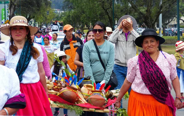 Cuenca Ecuador September 2019 Celebration Killa Raymi Festival Moon Group — Stock Photo, Image