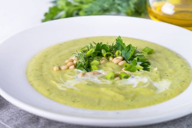 Kabak krem beyaz çorba.