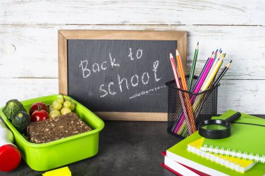 Okul konseptine dönüş.