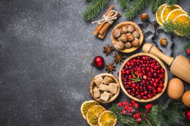 Noel yemek pişirme siyah arka plan üzerine arka plan üstten görünüm.