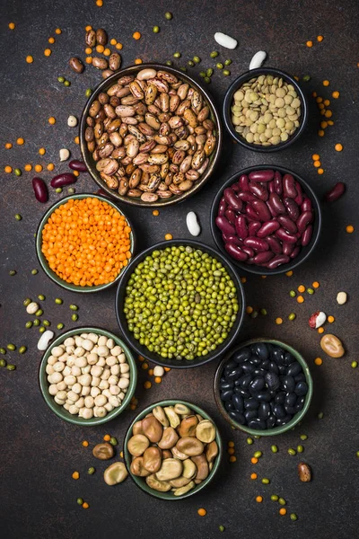 Legumes, lentils, chikpea and beans assortment. — Stock Photo, Image