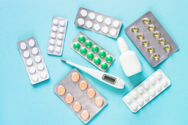 Hap mavi arka plan üstünde göster. 