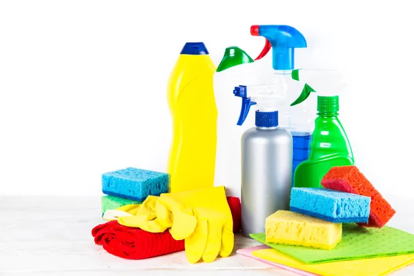 Tisztító termék, háztartási fehér háttér. — Stock Fotó