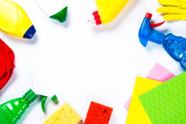 Temizlik ürünü, üzerinde beyaz üstten görünüm ev.