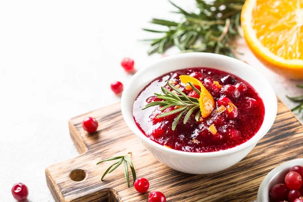 Cranberry sauce in a bowl top view. — Stock Photo, Image