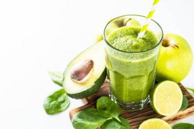 Beyaz Yeşil Smoothie.