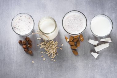 Vegan sigara süt alternatif süt üstten görünüm.