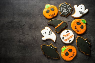 Siyah Cadılar Bayramı Gingerbread Çerezler.