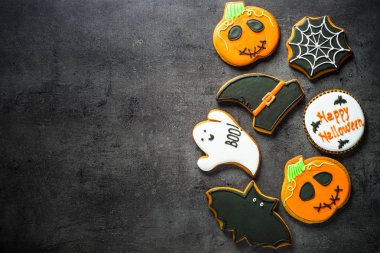 Siyah Cadılar Bayramı Gingerbread Çerezler.