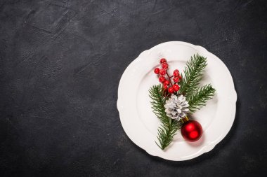 Siyah üzerinde Noel masası ayarı