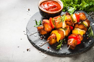 Sebzeli şiş kebap..