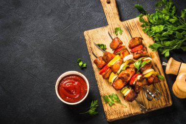 Sebzeli şiş kebap..