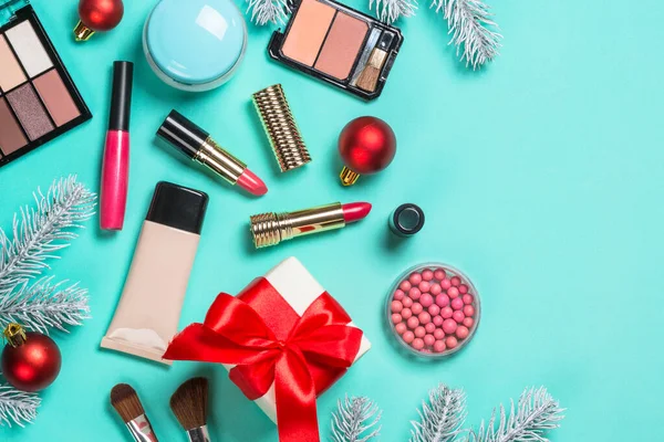 Makeup professional cosmetics with christmas decor. — Stock Photo, Image
