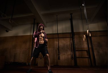 Eğitim genç kick boks şampiyonu