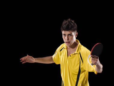 Atılgan erkek masa tenisi oyuncusu