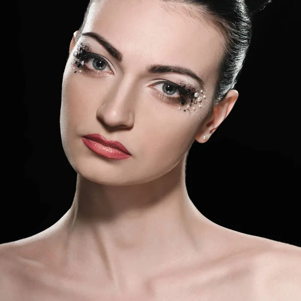 Dame mit kreativem Make-up — Stockfoto