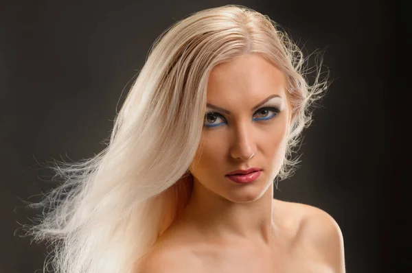 Blond met gezond haar — Stockfoto