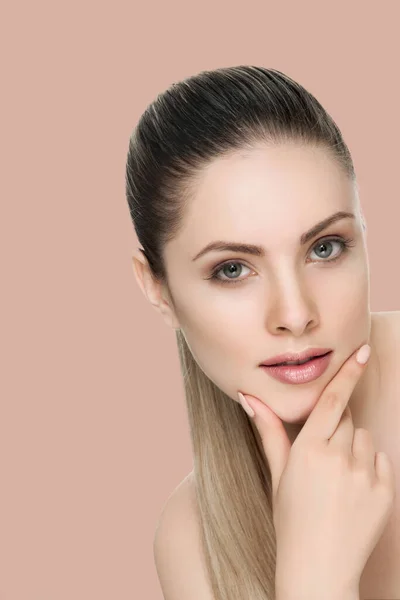 Nice female face with health skin — Stock Photo, Image