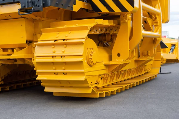 Powerful caterpillar chain. The main running gear of modern construction equipment